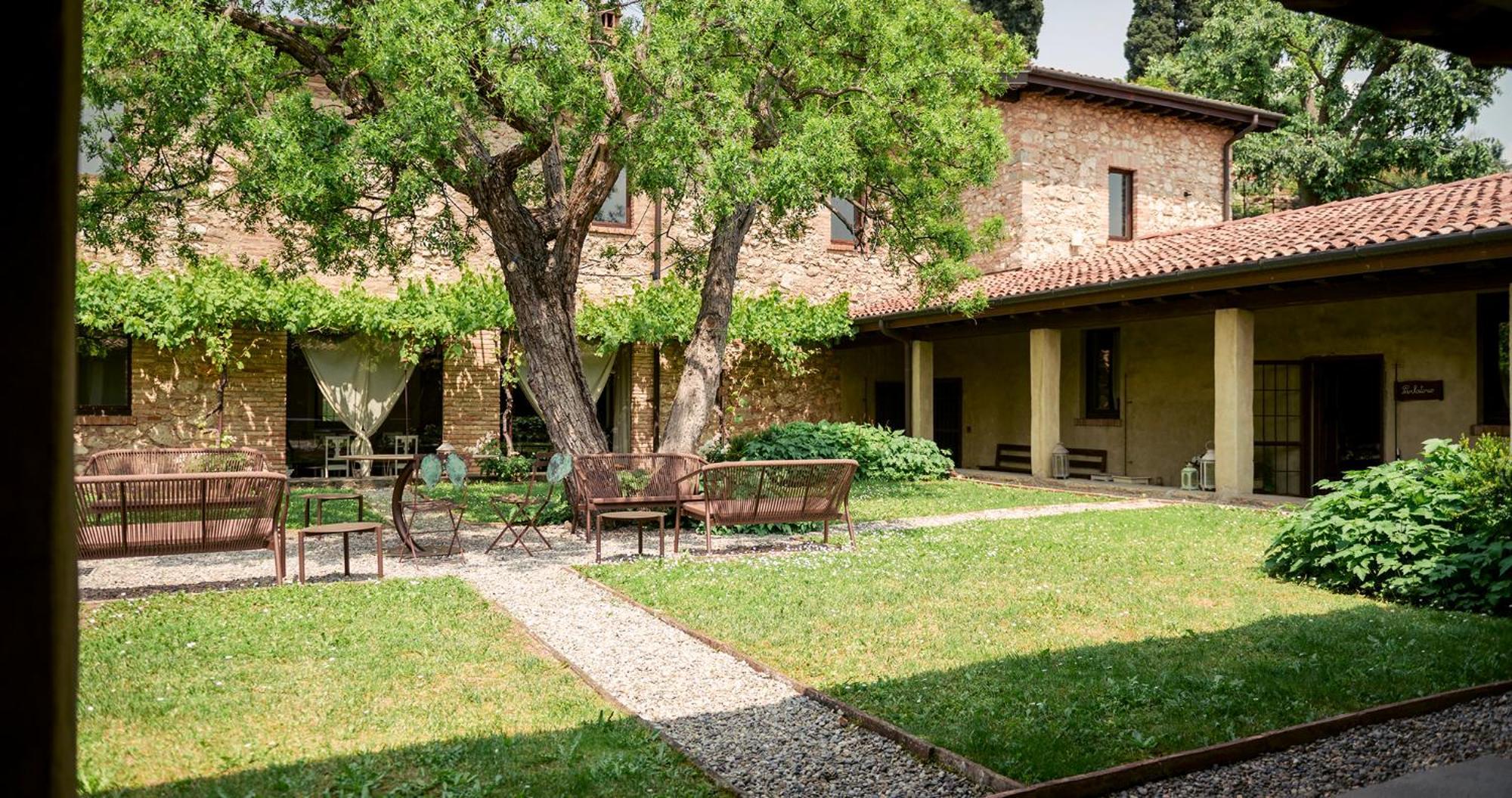 Cappuccini Resort Cologne Екстериор снимка